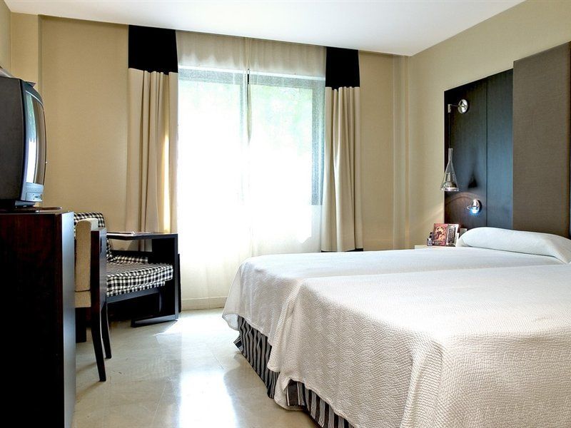 Nh Ciudad De Santander Hotell Eksteriør bilde